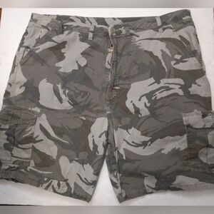 Men's Vintage Wangler Camouflage Cargo Shorts Sz 44 Gorpcore